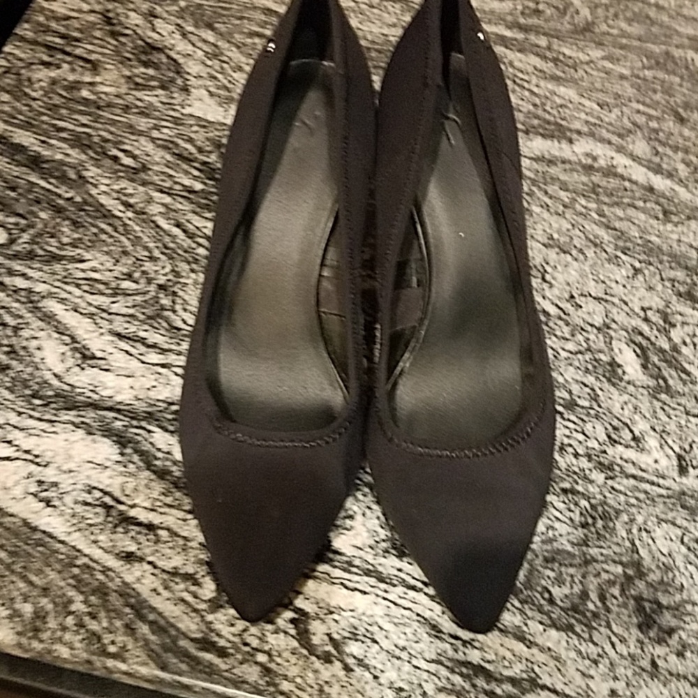 Black heels